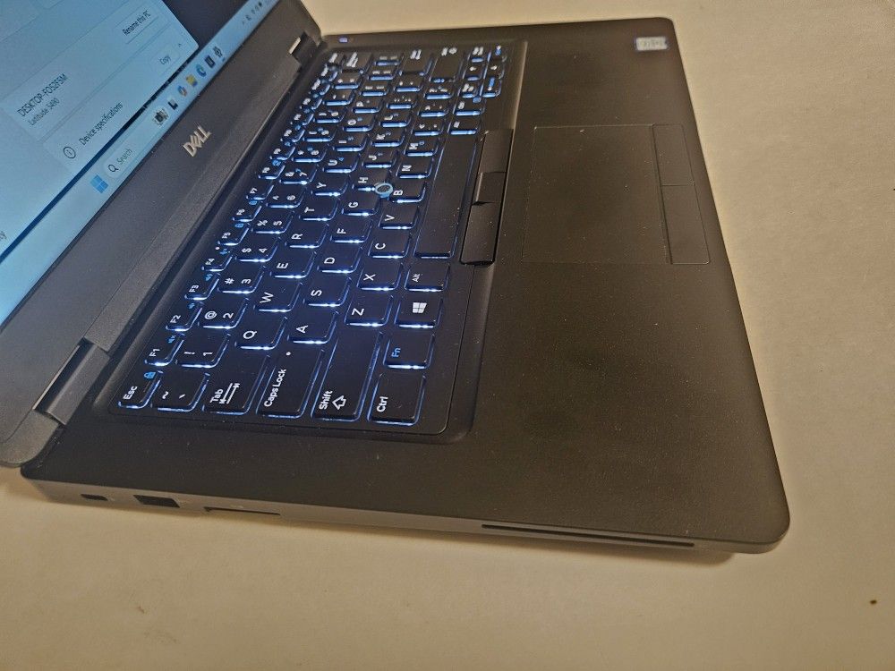 Dell Latitude Laptop 5490 i5 16gb Ram 15" Screen Windows 11Pro 
