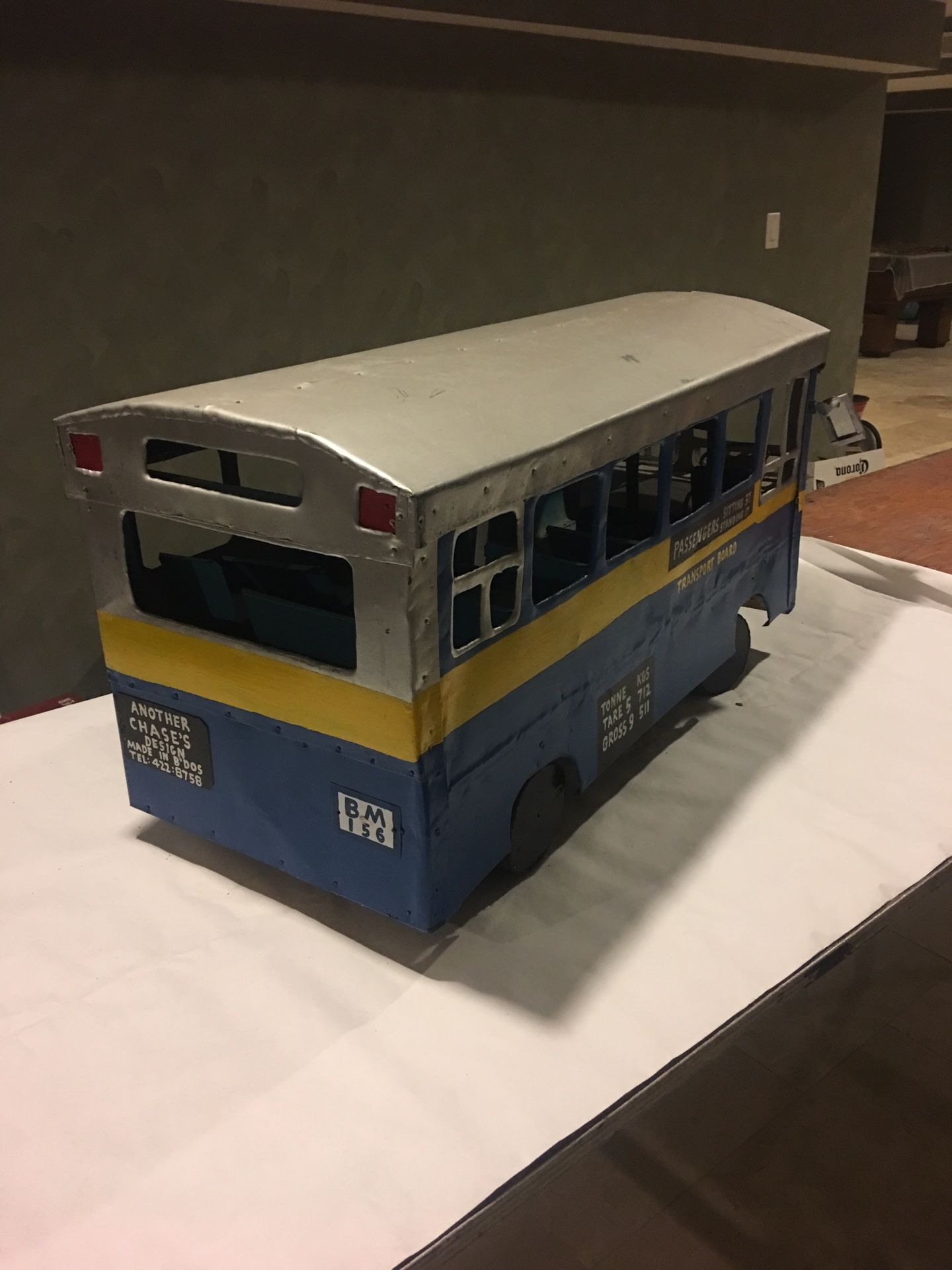 Bus
