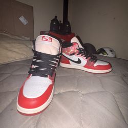 Jordan 1 Spider Verse  (Box Is Beat Up) 