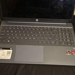 HP Pavilion 15.6" FHD Laptop, AMD Ryzen 5-5500U, 8GB RAM, 512GB SSD, Horizon Blue, Windows 11,15-eh1052wm