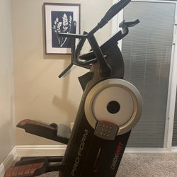 Pro-Form Cardio hiit Trainer Elliptical 