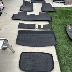 Tesla Model Y 7 seater floor mats