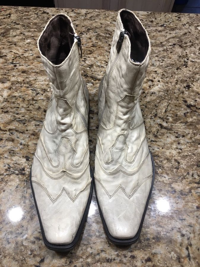 Leather boots by Aldo size 10 men