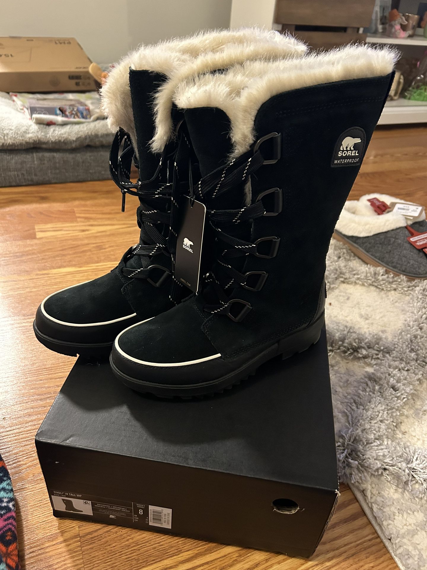 Brand New Women’s Sorel Boots Size 8