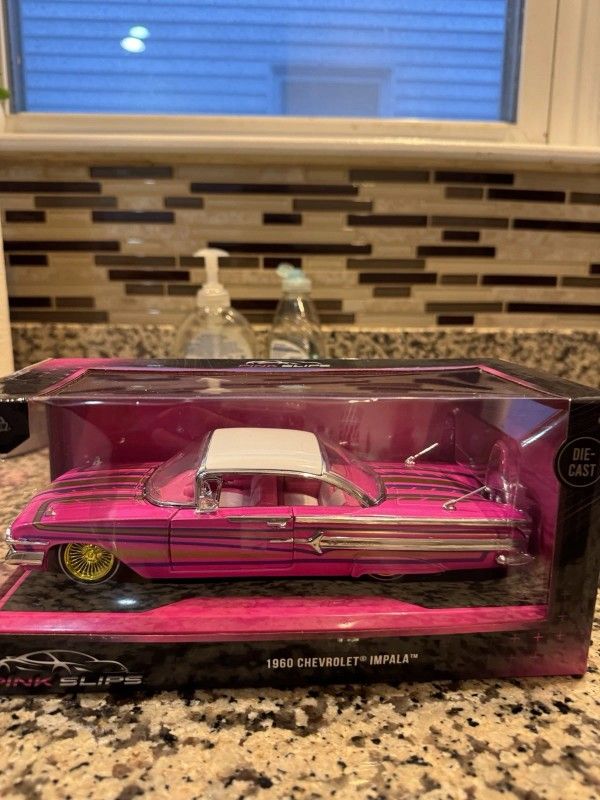 Jada 1/24 pink slips 1960 chevrolet impala