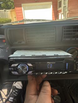 Pioneer Car Radio