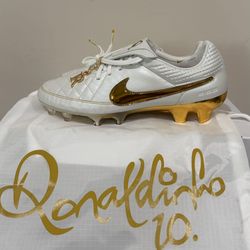 Nike Tiempo Legend Touch of Gold Sz 9.5