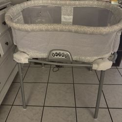 Bassinet 