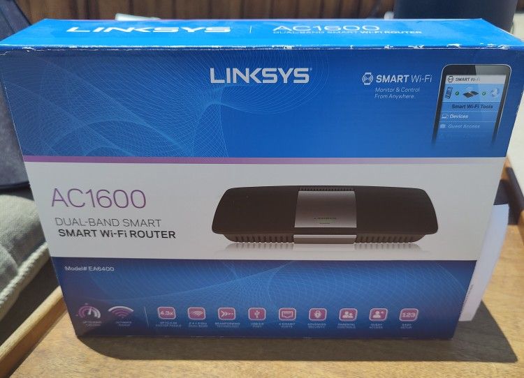 Linksys Dual Band WiFi Router--AC1600