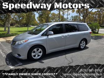 2015 Toyota Sienna