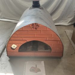 Passione Pizza Oven. Made in Florence Italy.