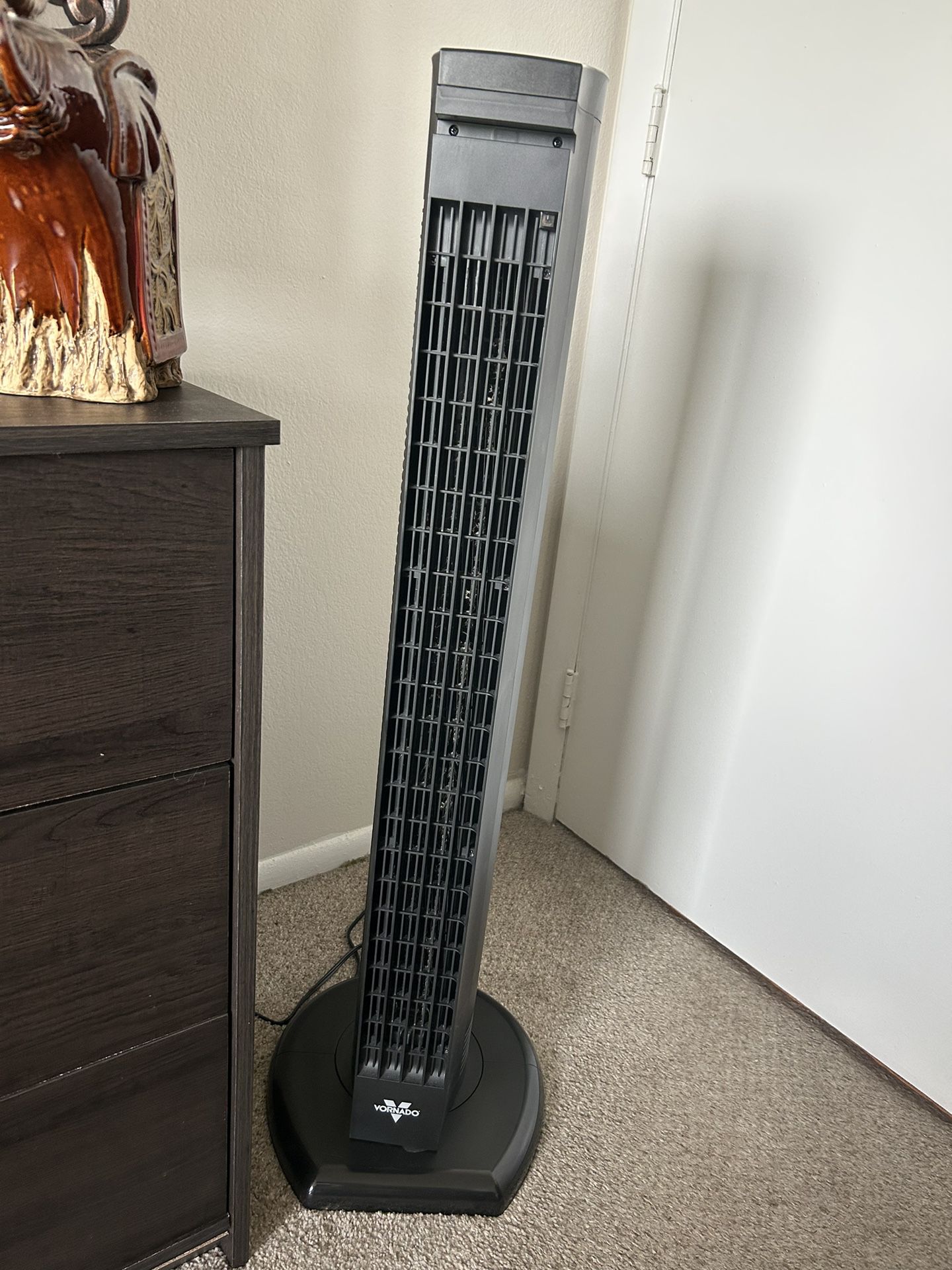 Vornado 4T Oscillating Tower Fan with Remote Control, 40" Tall