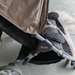 Britax Stroller With Standing Platform 