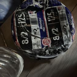 romex 8/2 125ft 200$