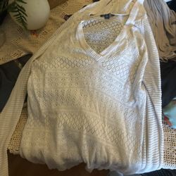 Juniors Sweater With Hood