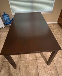 Ashley Bennox Table with 4 Chairs and Bench