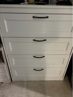 IKEA SONGESAND White Dresser