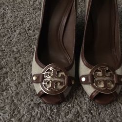 Tory Burch Peep Toe Heels size 11