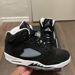 Jordan 5 “Moonlight” Size 9.5
