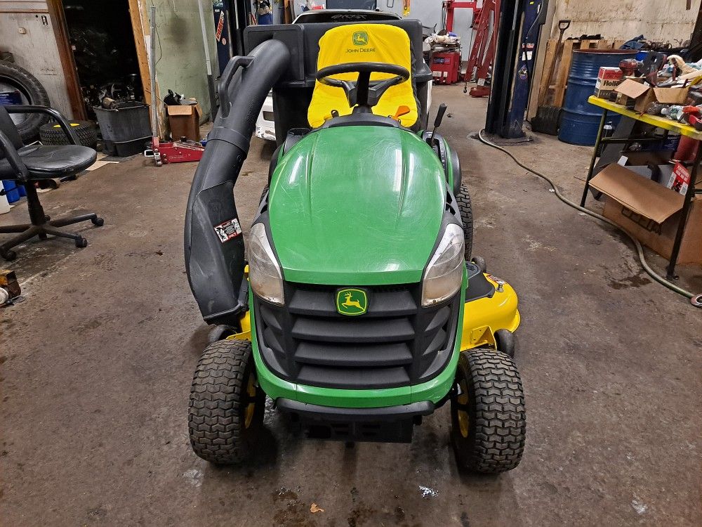 For Sale: 2017 John Deere D140 with 22HP and 48" Deck with Bagger. $1,400