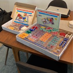 Electronic Snap Circuits