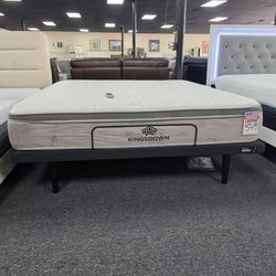 King size Adjustable base with massage 🚚WE DELIVER🚚