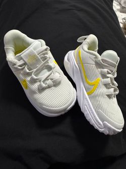 Nike star runner sz 6c