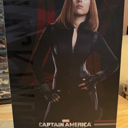 Hot Toys Captain America Winter Soldier Black Widow 