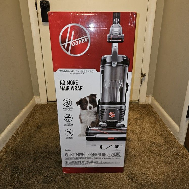 Hoover WindTunnel Tangle Guard Upright Vacuum – Brand New in Box!