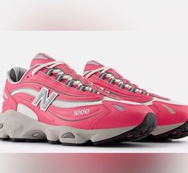 New Balance 1000 Sneakers