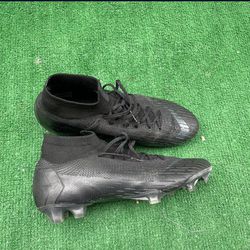 Nike Soccer Shoes Siz 10.5