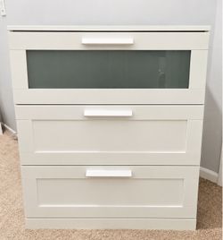 Ike dresser