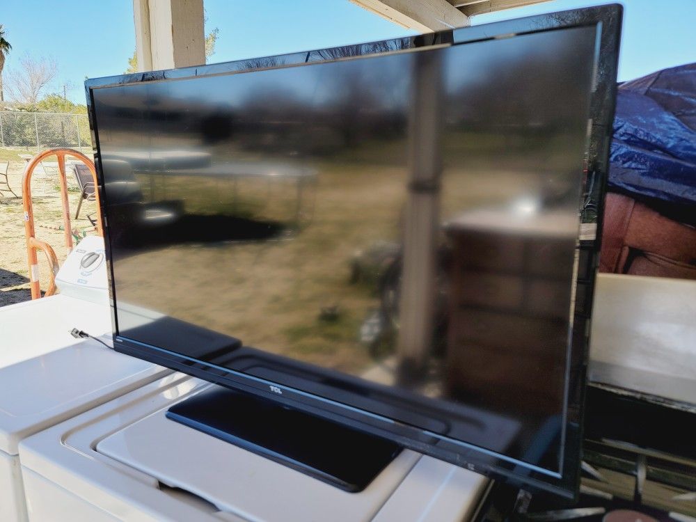 40" HDMI TV