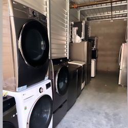 Brand New Gas LG ThinQ Washer & Dryer 