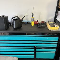 Snap On Hard Top Work Bench/ Tool Box 