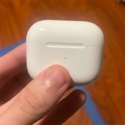 Apple AirPods 4