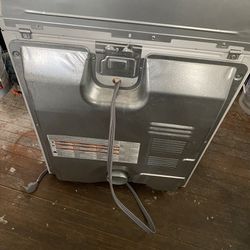 Amana 6.5-cu Ft Electric Dryer