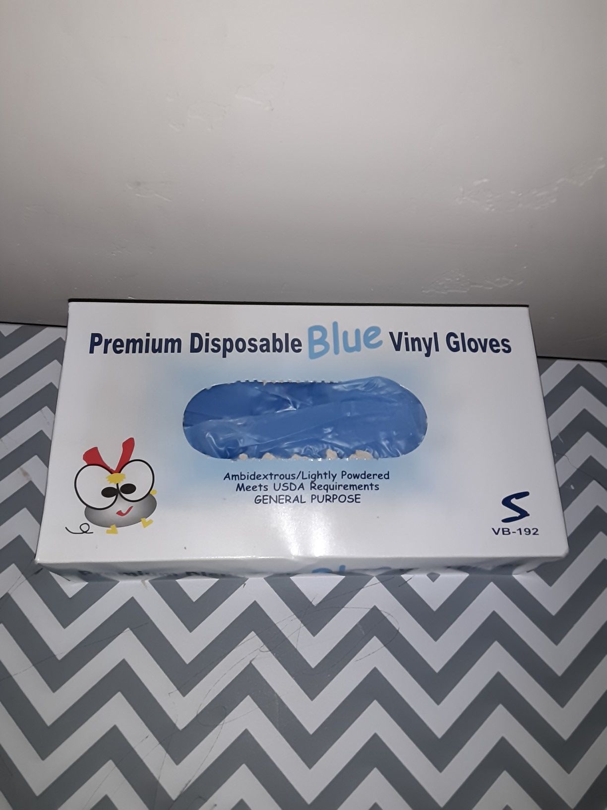 Small Premium disposable blue vinyl gloves box 99 gloves size small
