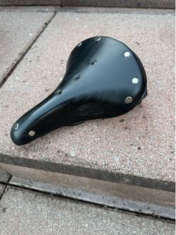 Brooks, bicycle leather touring saddle