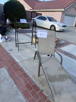 Lounge chair