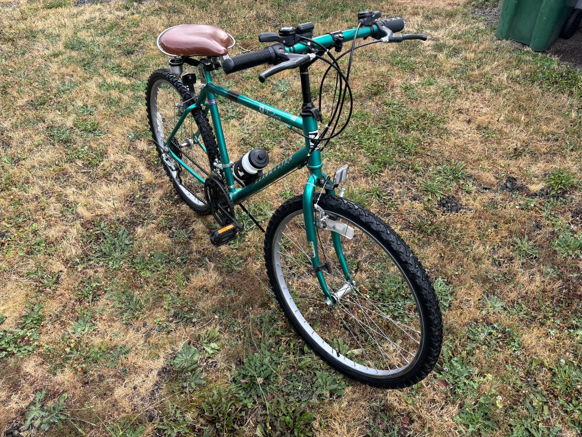  Roadmaster Hard Tail Mountain Bike