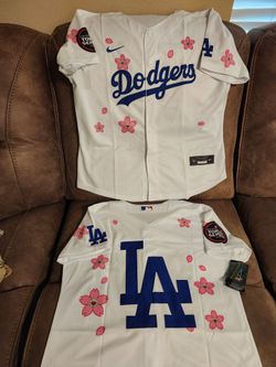 Dodgers cherry blossom 🌸 jerseys