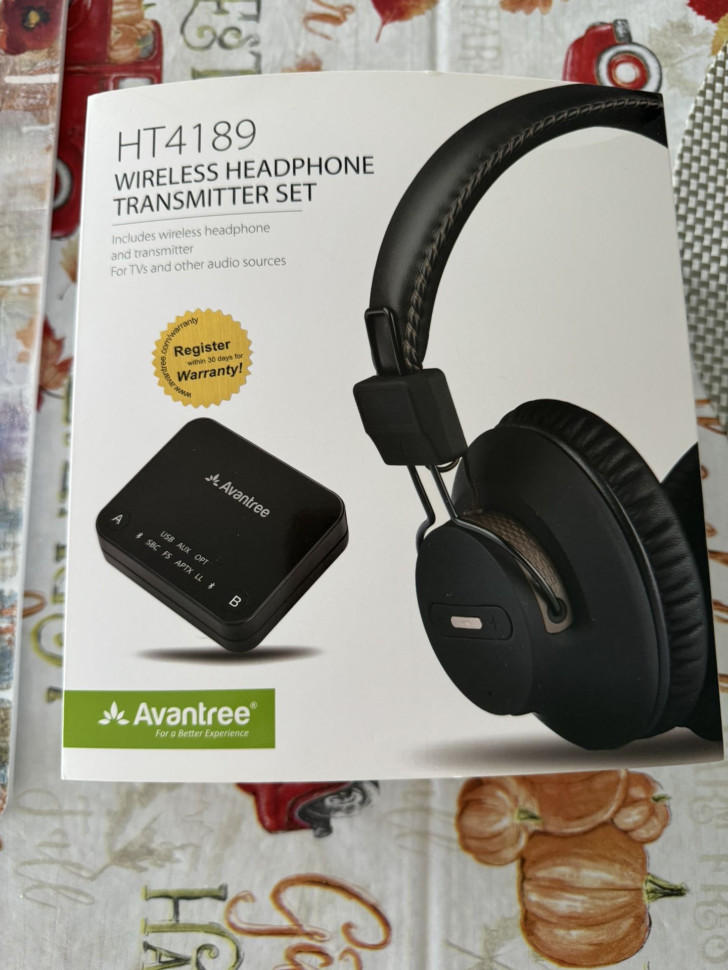 Avantree HT4189 - Wireless Headphones for TVs with Bluetooth Transmiter
