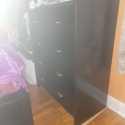 Moving  Sale I Need To Sell 