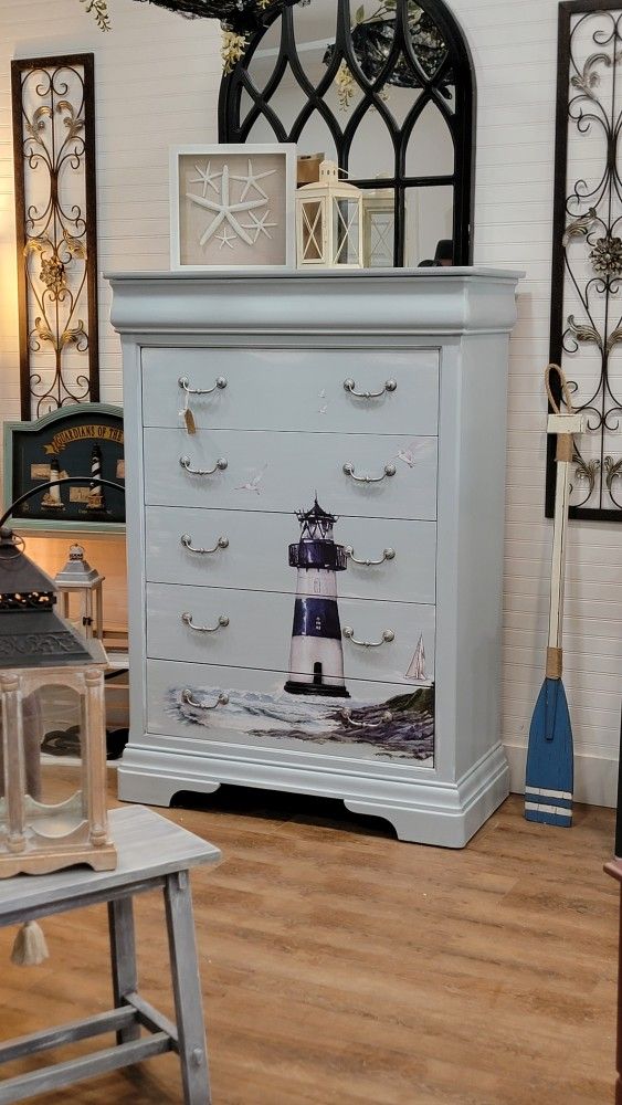 Dresser