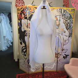 New Ivory Pearl Fingertip Wedding Veil
