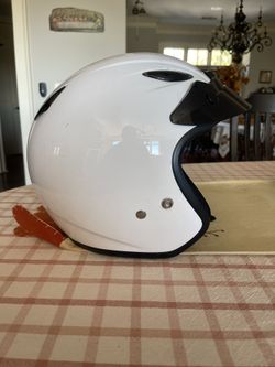 Woman’s Motorcycle Helmet