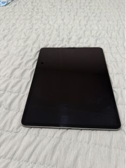 Ipad Pro 13” for sale!