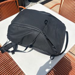 Peak Design Everyday Camera Backpack V2