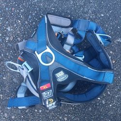 Sala 3M Exsofit XL Safety Harness Excellent Condition. For Pick Up Fremont Seattle. No Low Ball Offers Please. No Trades 